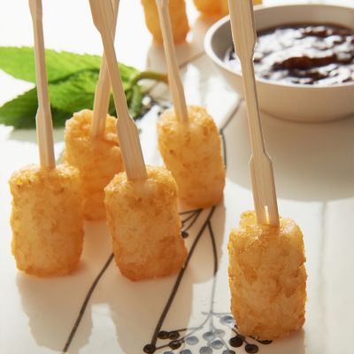 Birds Eye Gems & Dipping Sauce