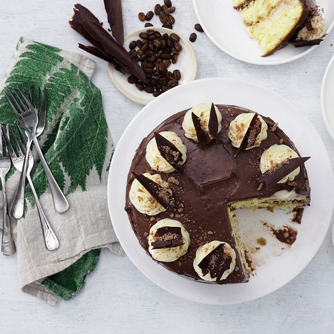 Torta Di Crema Pasticcera (Custard Cream Cake)