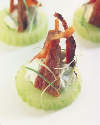 Cucumber Cups With Blue Cheese Mousse & Crispy Bacon