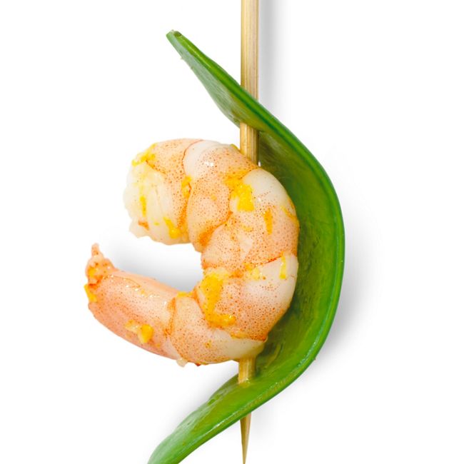 Marinated King Prawns Wrapped In Snowpeas