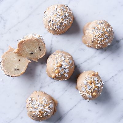 Caramelised mud cake truffles