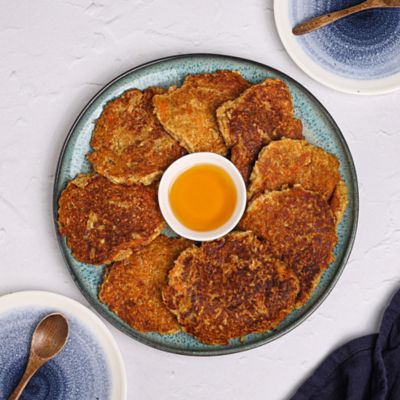 Carrot Cake Oat Pancakes