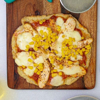 Chicken & Sweetcorn Cauliflower Pizza