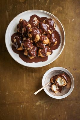 Profiteroles With Chantilly Cream