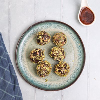 Chocolate Besan Ladoo