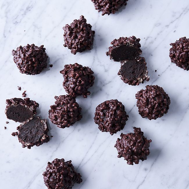 Chocolate-crackle Mud Cake Truffles