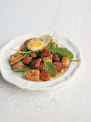 Chorizo, Spinach & Egg Salad With Paprika Croutons