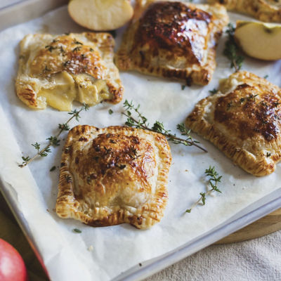 Baked Brie and Apple Pastry Puff
