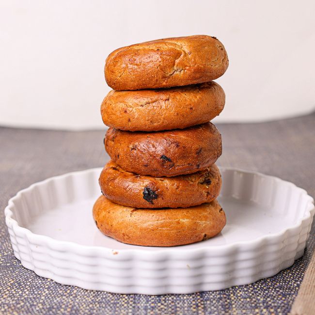 Cinnamon & Raisin Bagels