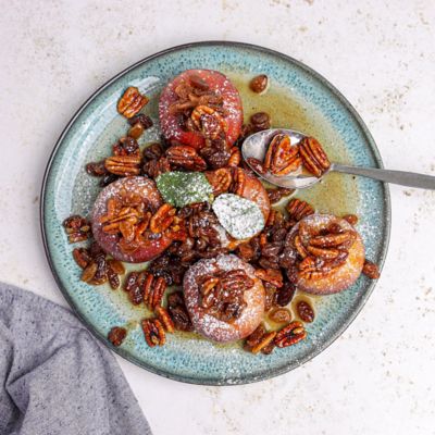 Cinnamon Baked Apples with Pecans