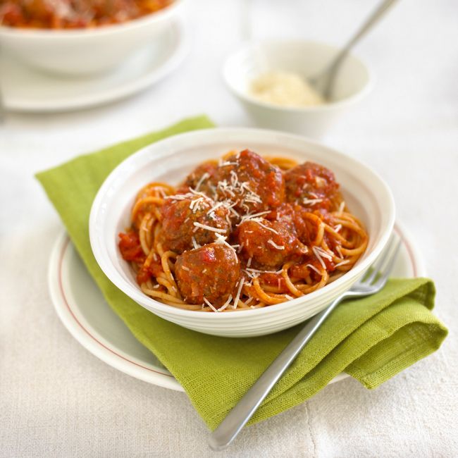 Spaghetti & Beef Meatballs