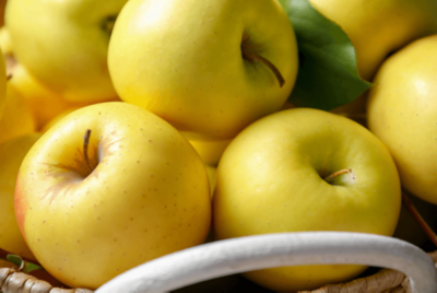 Golden Delicious apple