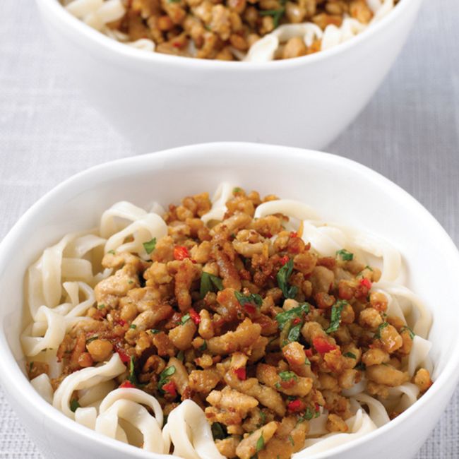 Thai-style Minced Pork With Noodles