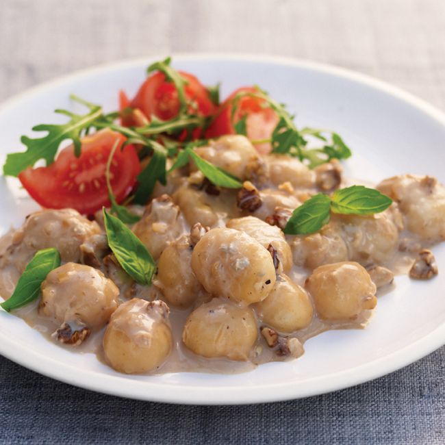 Gnocchi With Gorgonzola & Walnut Sauce