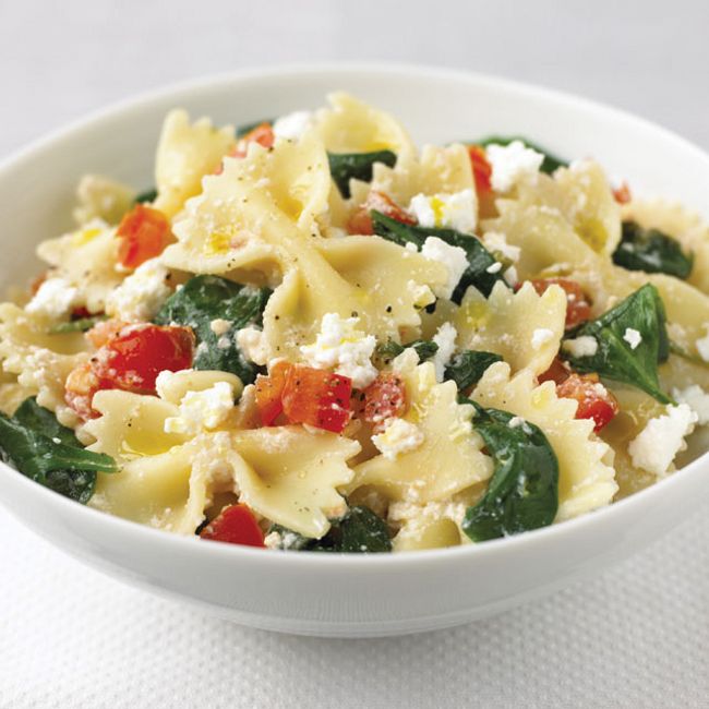 Pasta With Spinach & Ricotta Cheese