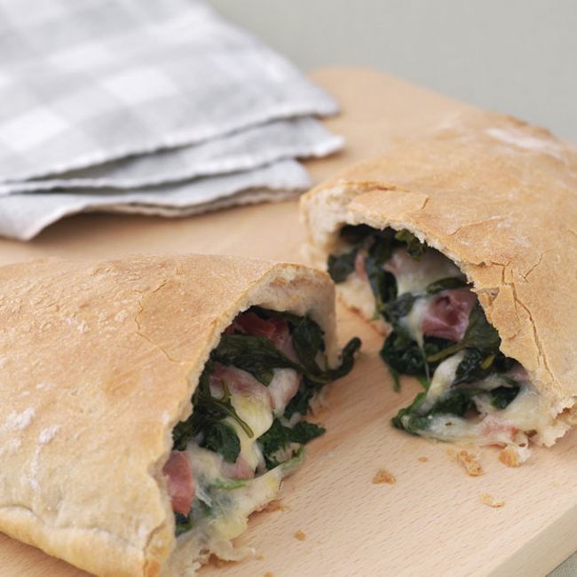 Calzone With Cheese, Ham, & Spinach