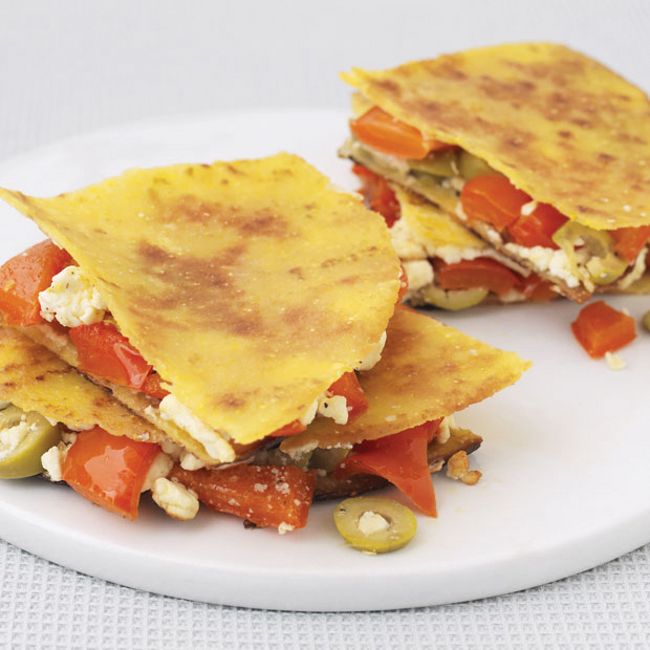 Quesadilla With Feta Cheese, Green Olives & Capsicums