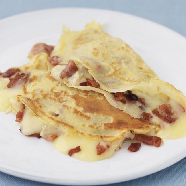 Pancakes With Blue Cheese & Bacon