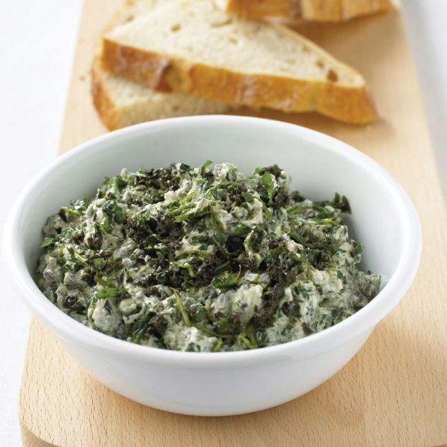 Rocket, Ricotta Cheese & Black Olive Dip