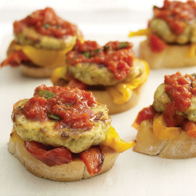 Mini Chicken Burgers With Tomato And Chilli Sauce