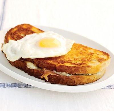 Croque Monsieur With Prosciutto And Gorgonzola