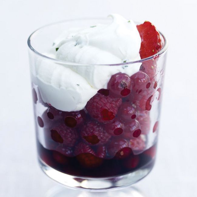 Boozy Berries With Mint & Elderflower Cream
