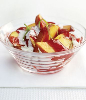 Peaches With Meringue & Raspberry Sauce
