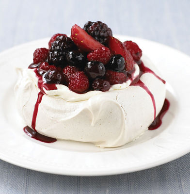 Pavlovas With Spiced Berries