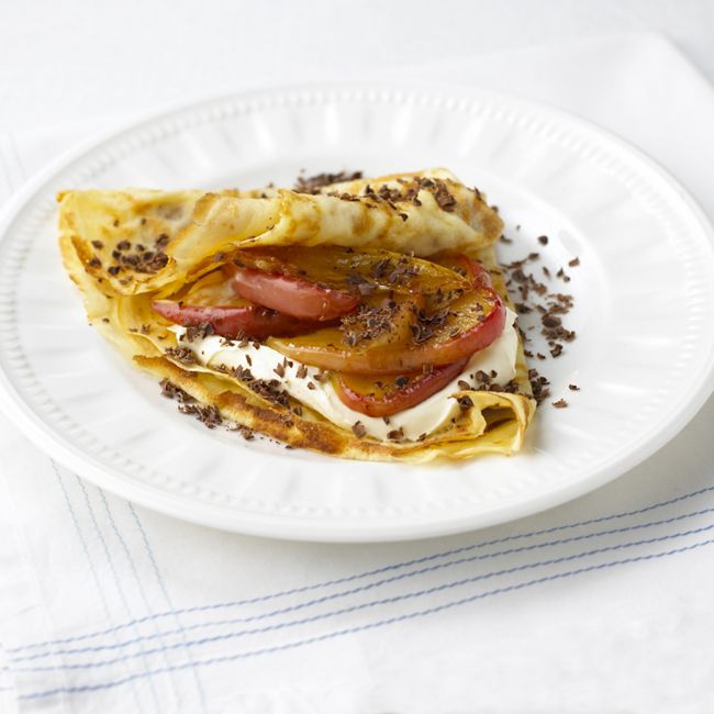 Crêpes With Caramelised Apples & Chocolate