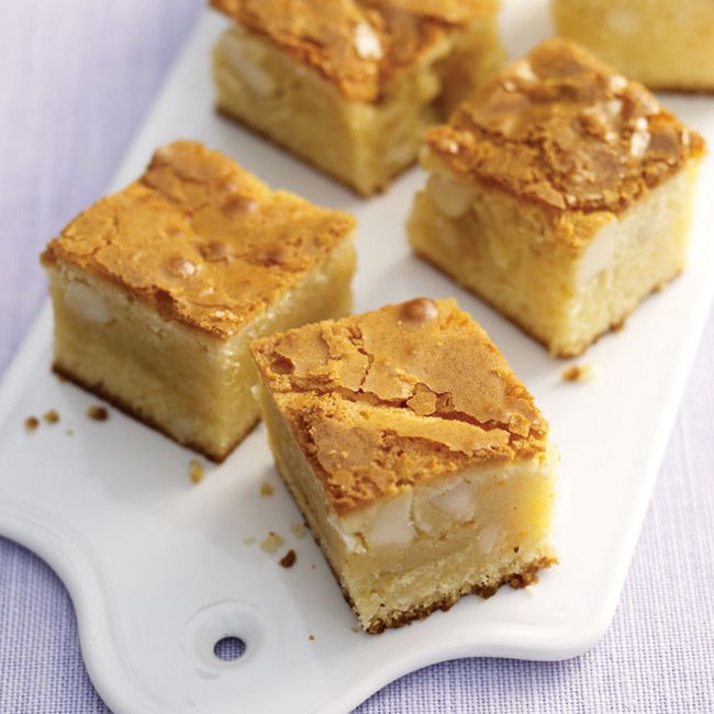 White Chocolate & Macadamia Nut Blondies