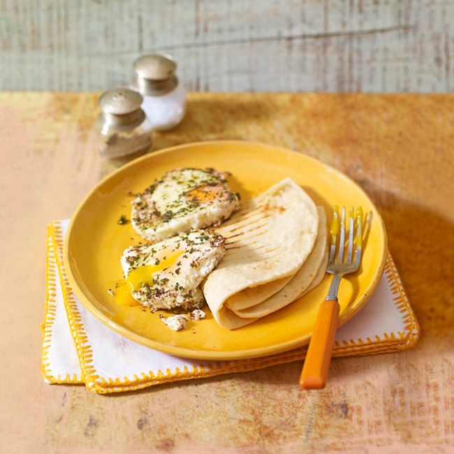 Fried Eggs With Garlic