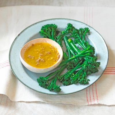 Steamed Broccoli With Bagna Càuda