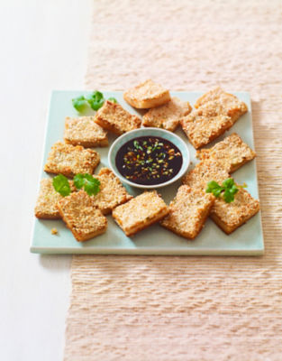 Chinese minced prawn toasts