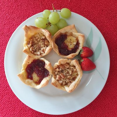 Baked Brie Bites