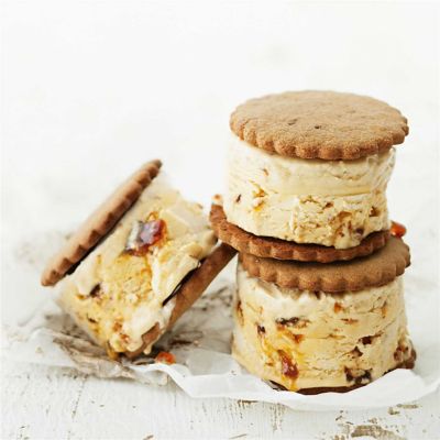 Pecan-brittle Ice-cream Sandwiches