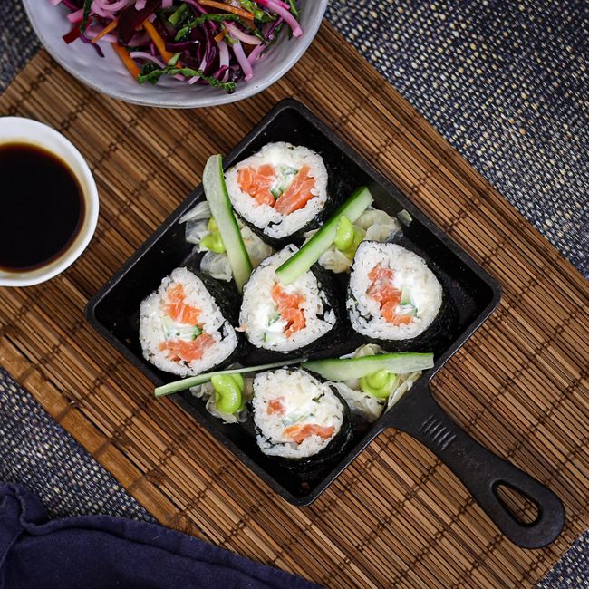 Double Salmon Roll