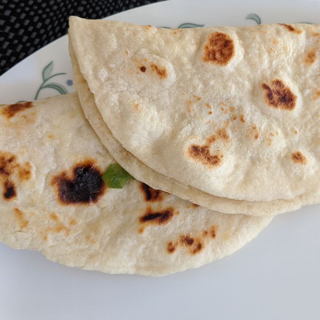 Garlic naan