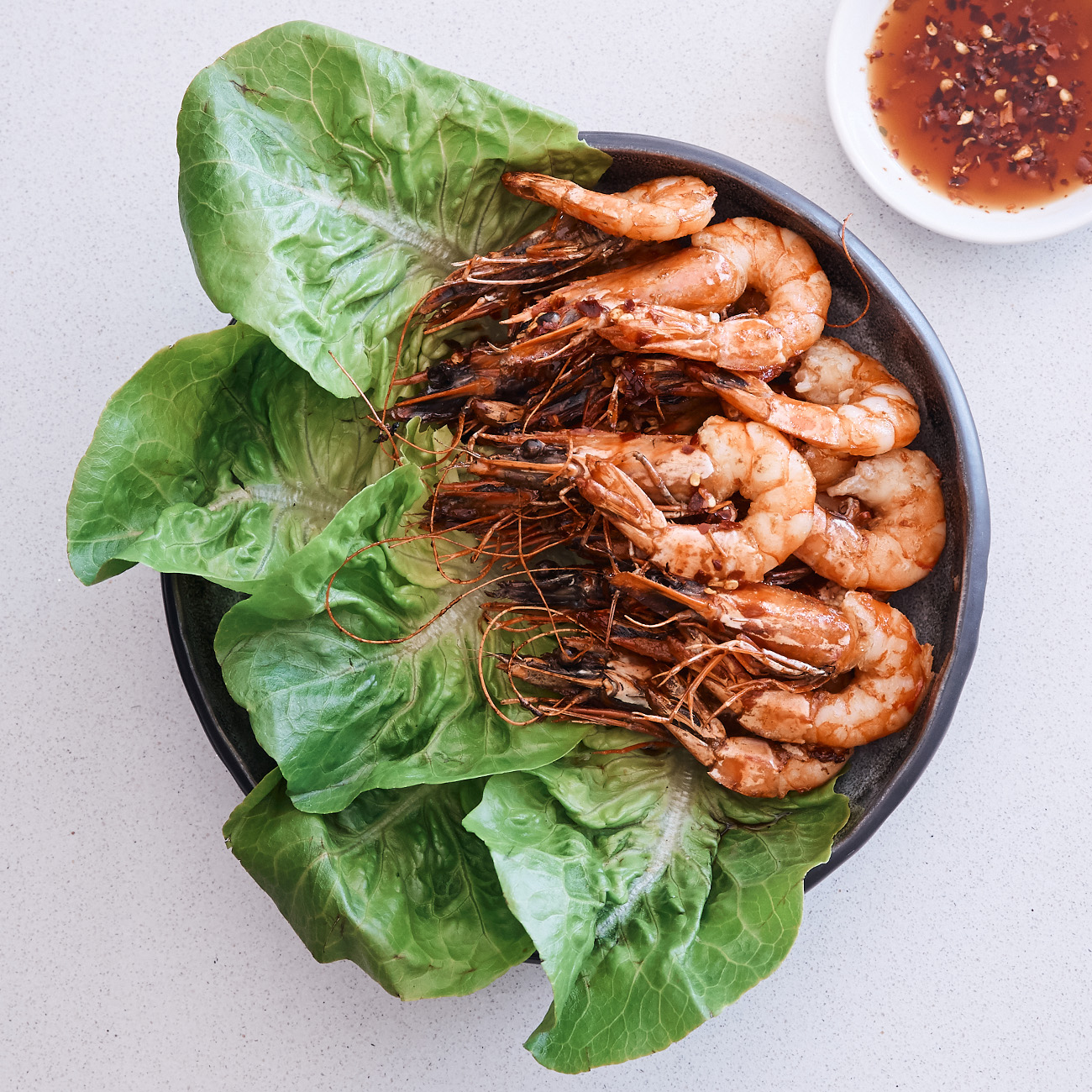 Easy fried prawns with dipping sauce