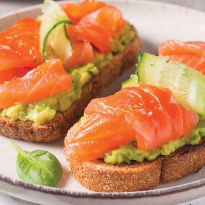 easy-salmon-avocado-appetizers