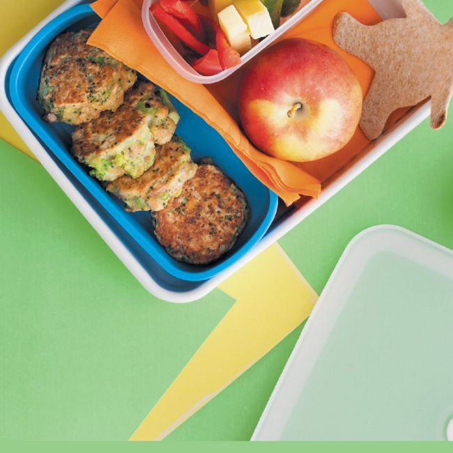Cheesy Broccoli & Tuna Fritters