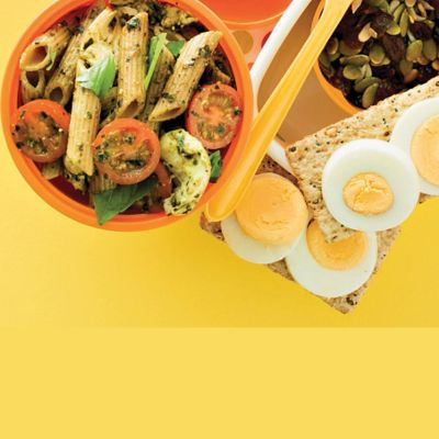 Tomato, Pesto & Bocconcini Pasta Salad