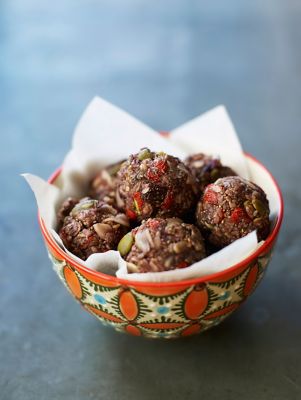 Superfood Granola Balls