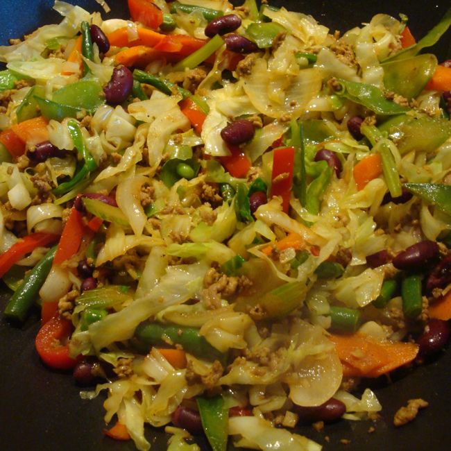 Hi Fi Min (Cabbage and Mince Stir Fry)