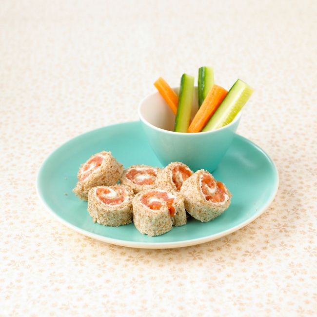 Smoked Salmon & Cream Cheese Pinwheel Sandwiches