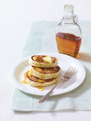 Classic American Buttermilk Pancakes