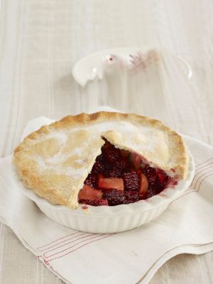 Blackberry & Apple Pie