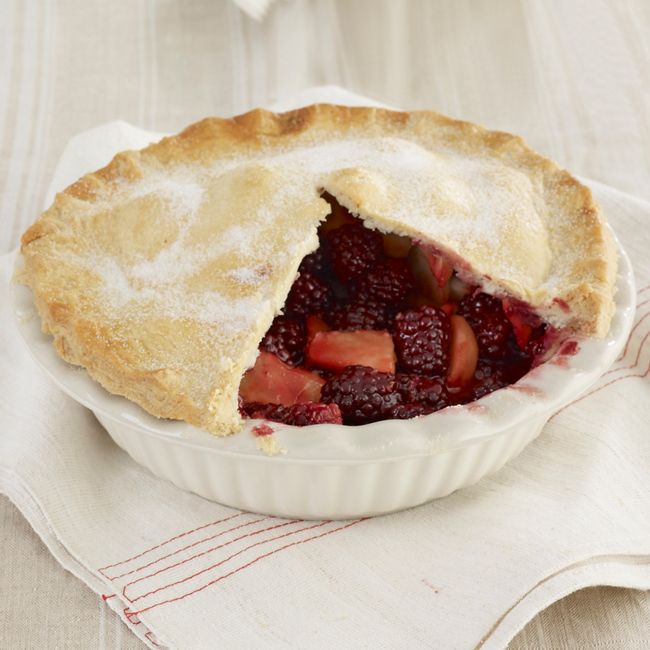 Blackberry & Apple Pie