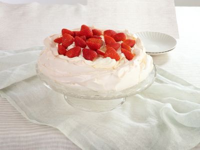 Strawberry Pavlova