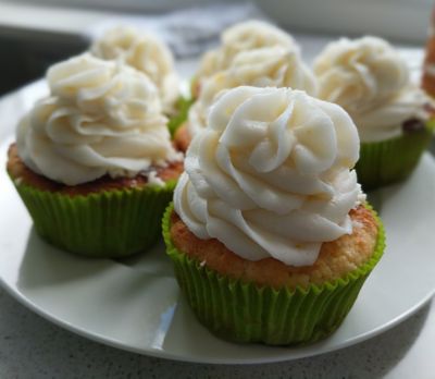 Lemon cupcakes