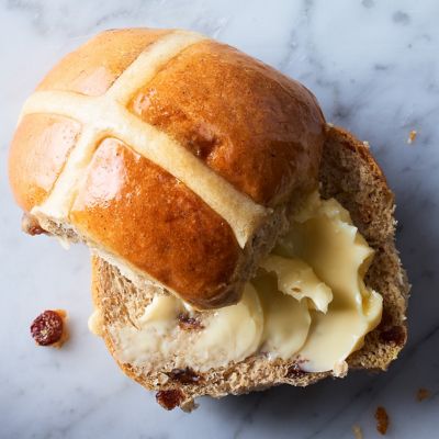 No-knead Air-fryer Hot Cross Buns